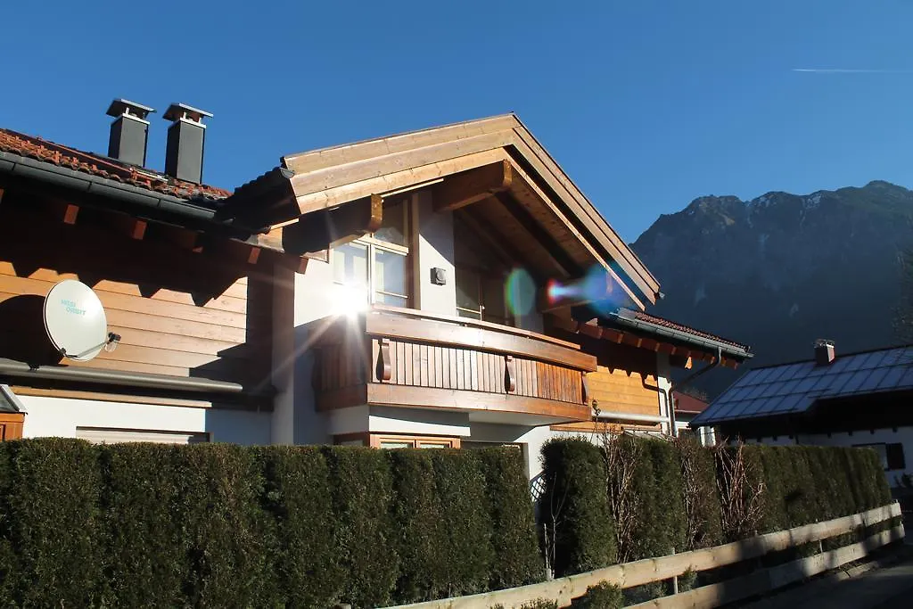 Дом отдыха Ferienhaus Angermeier Оберстдорф